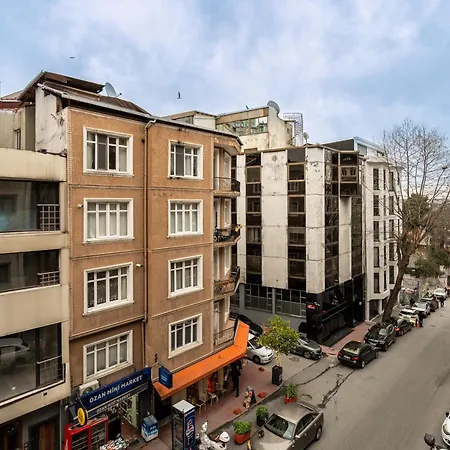 Hotel Cihangir Palace