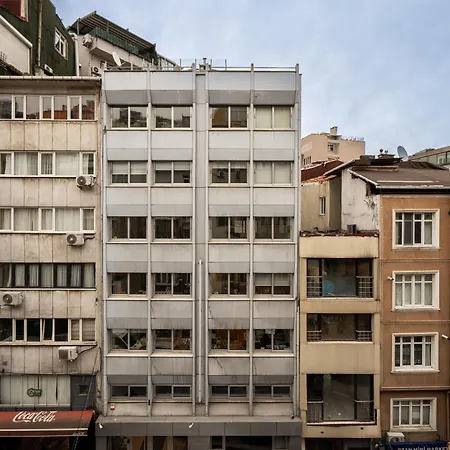 Hotel Cihangir Palace 3*
