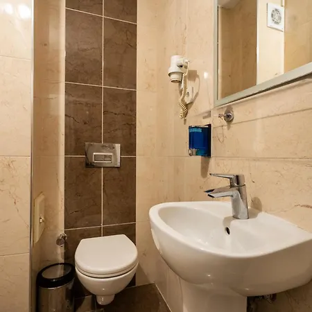 Cihangir Palace Hotel