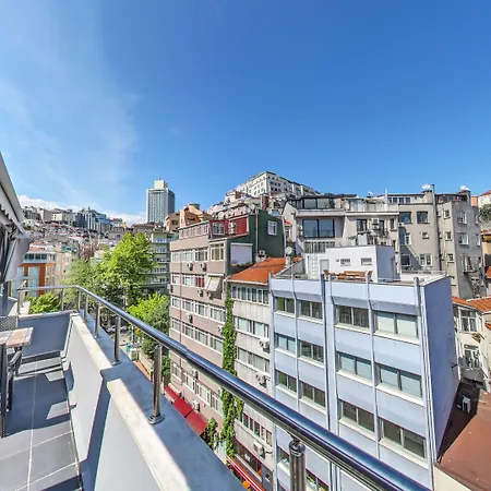 Cihangir Palace 酒店