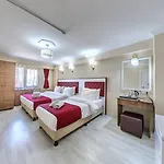 Cihangir Palace 3* Istanbul