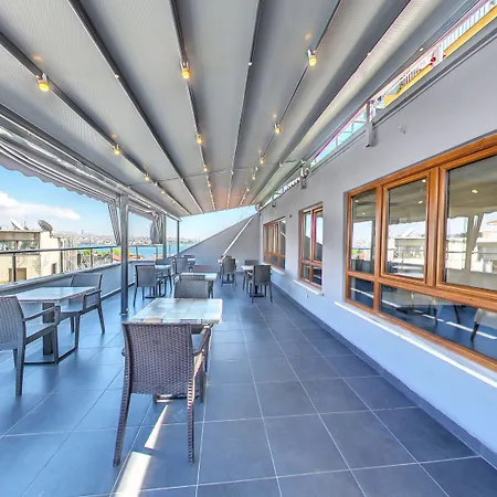 Cihangir Palace מלון איסטמבול