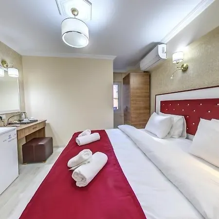 Cihangir Palace 3* Istanboel