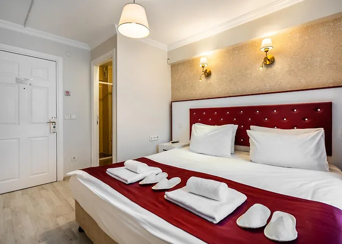 Hotel Cihangir Palace