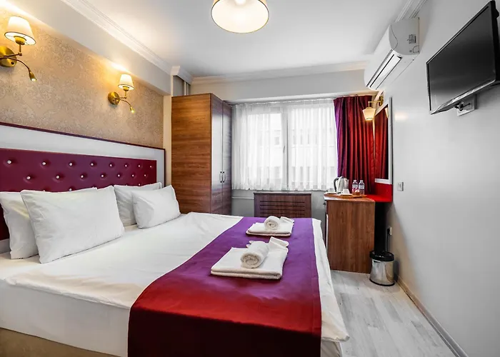 Cihangir Palace Hotel Estambul