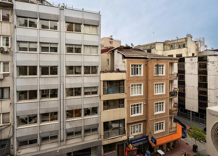 Cihangir Palace Hotel 3*