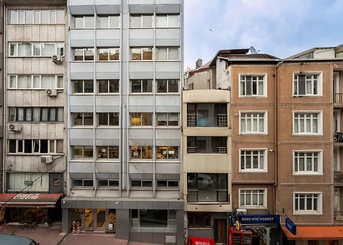 Cihangir Palace Hotel