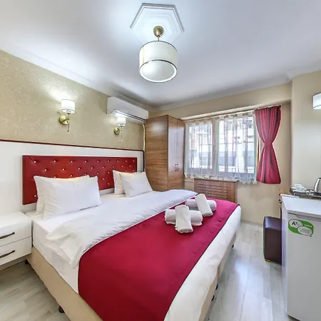 Отель Cihangir Palace 3*